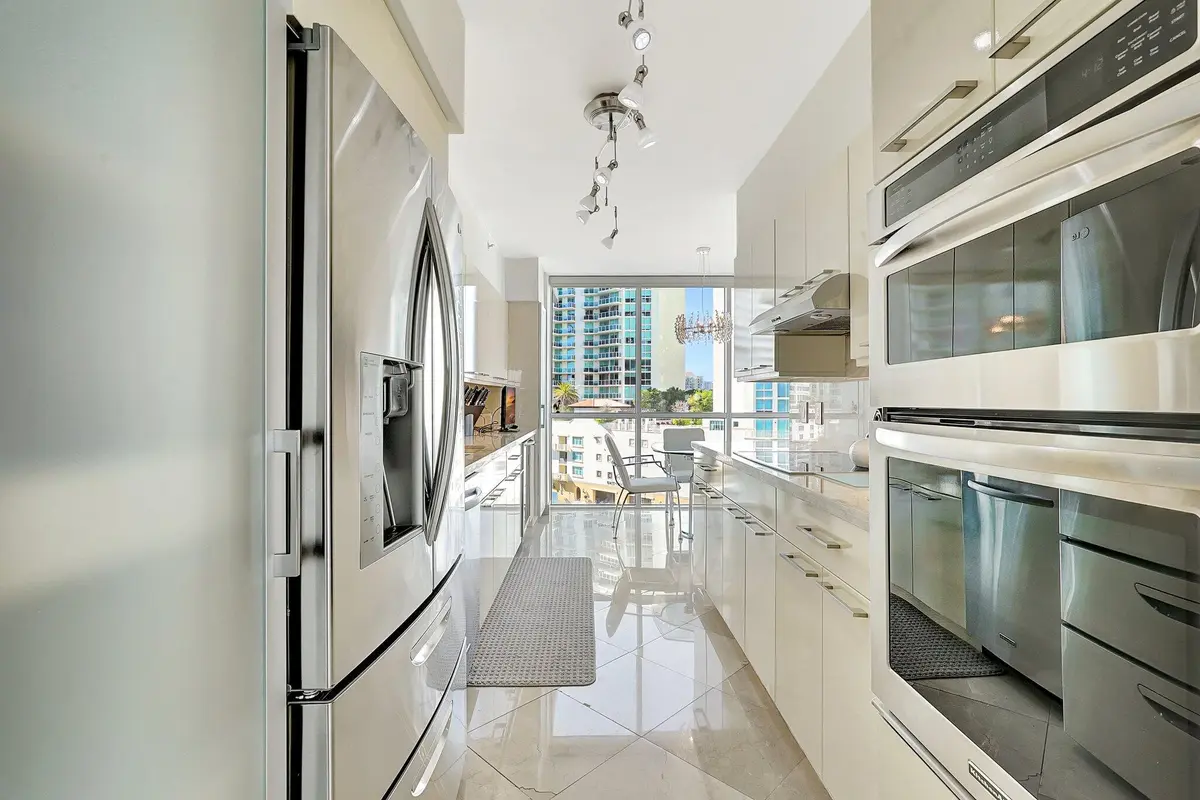 36-web-or-mls-DSC08562 at 16400 Collins Avenue 641, Sunny Isles Beach