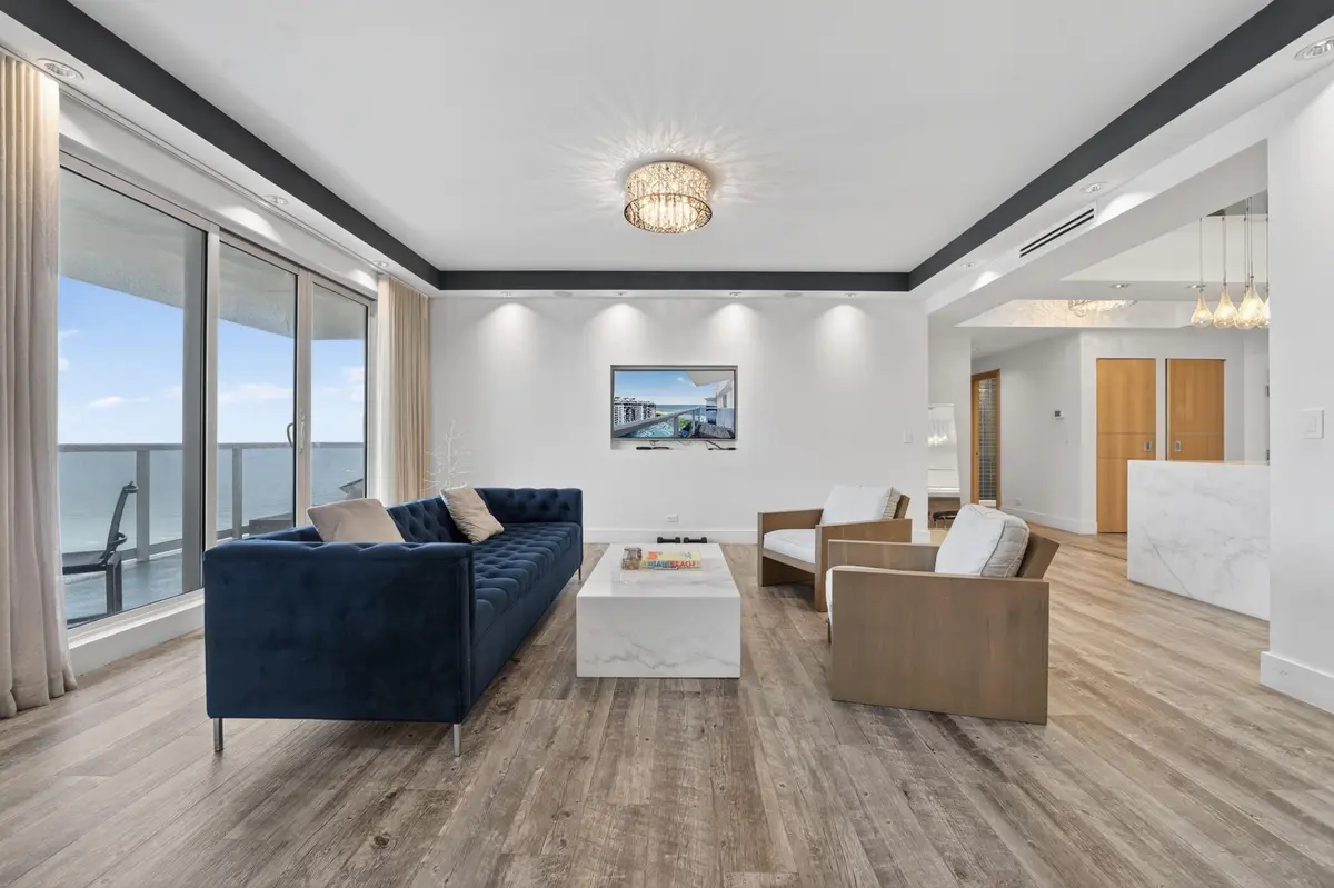 Roney PH 14 8 at 2301 Collins Avenue Ph14, Miami Beach