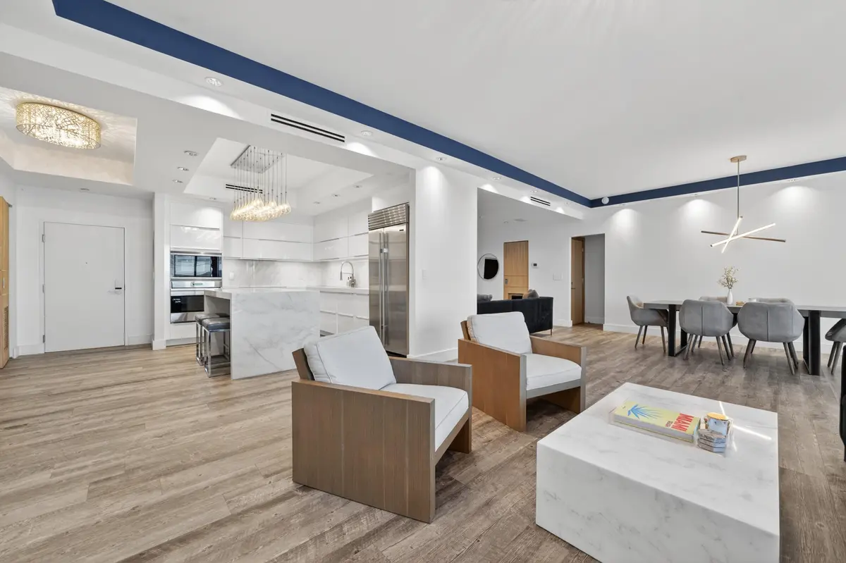 Roney PH 14 11 at 2301 Collins Avenue Ph14, Miami Beach