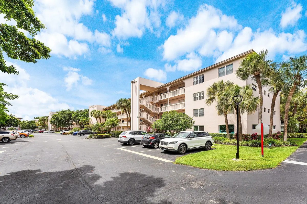 001-2003GranadaDrive-M1-CoconutCreek-FL- at 2003 Granada Drive M1, Coconut Creek
