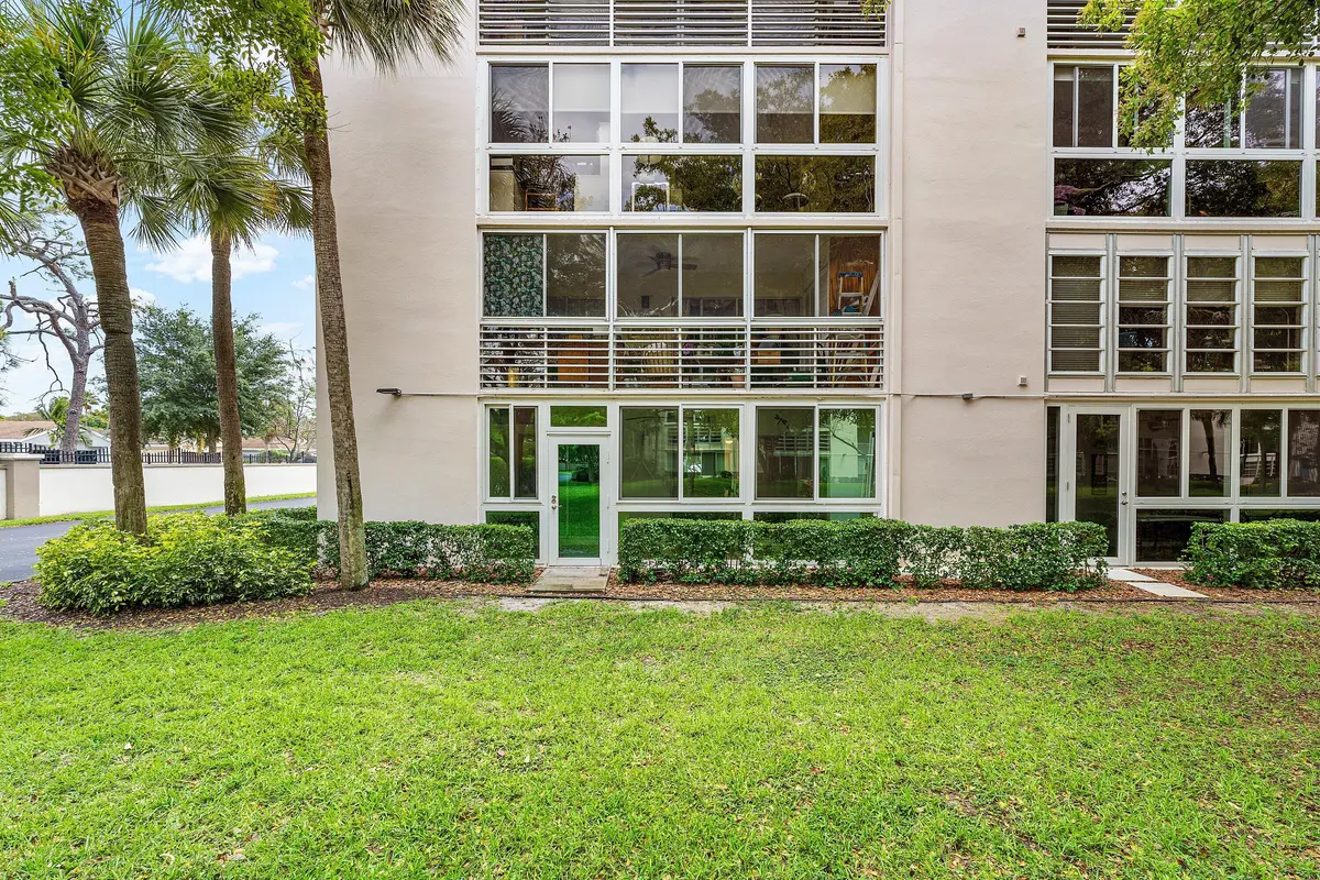 027-2003GranadaDrive-M1-CoconutCreek-FL- at 2003 Granada Drive M1, Coconut Creek