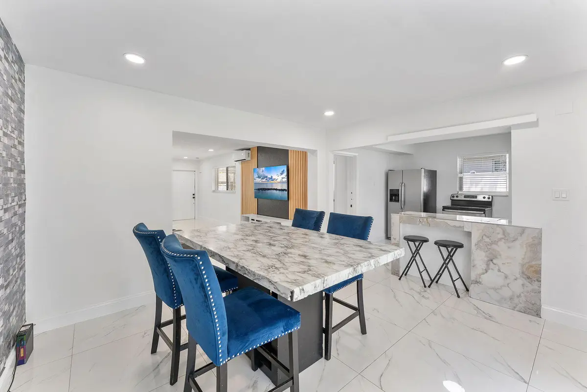 39-web-or-mls-DSC04398 at 822 S C Street, Lake Worth Beach