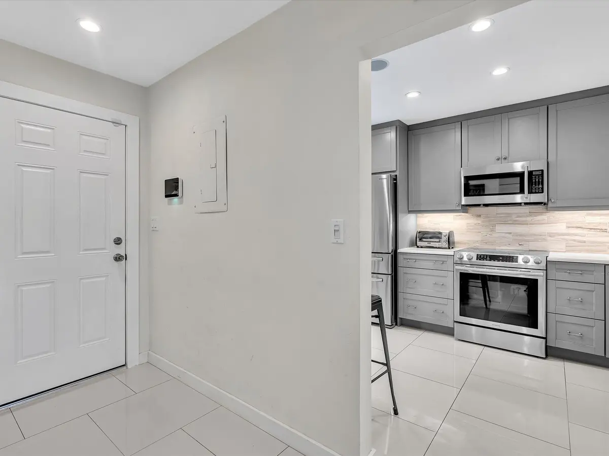 07-FPP00026 at 4335 Carambola Circle, Coconut Creek