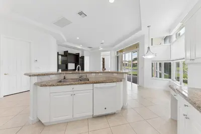 9258 Via Elegante, Wellington – sold