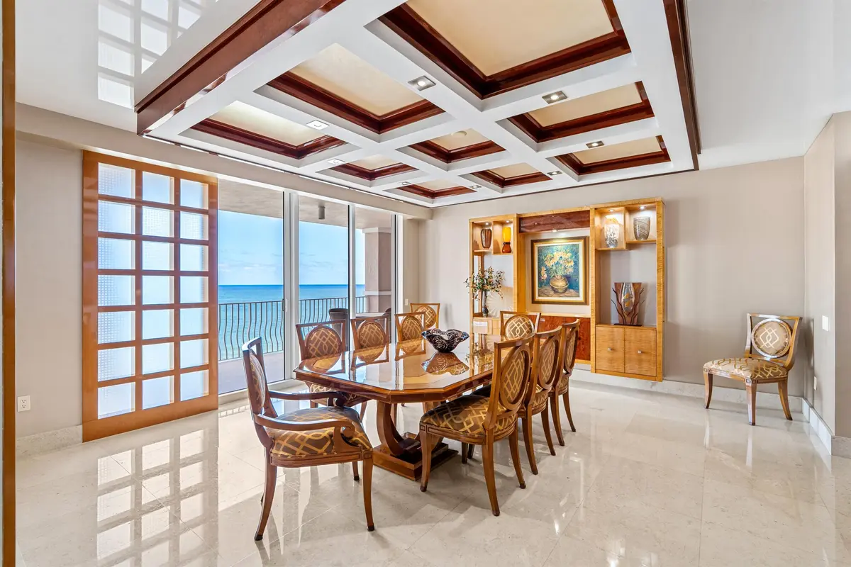 OCEANFRONT DINING at 1460 S Ocean Boulevard 804, Lauderdale-By-The-Sea
