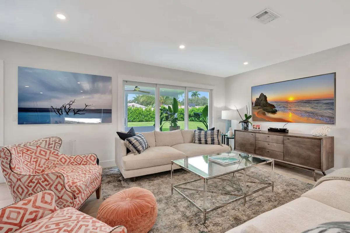 8-web-or-mls-_MLP1144 at 359 Beacon Street, Tequesta
