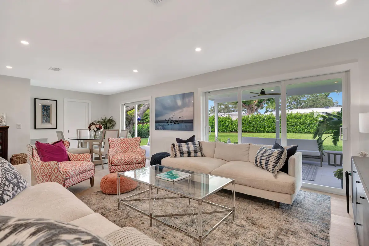9-web-or-mls-_MLP1149 at 359 Beacon Street, Tequesta