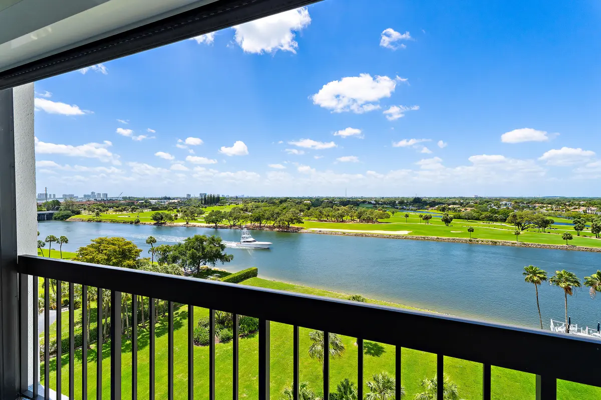 066-356GolfviewRd-903-NorthPalmBeach-FUL at 356 Golfview Road 903, North Palm Beach