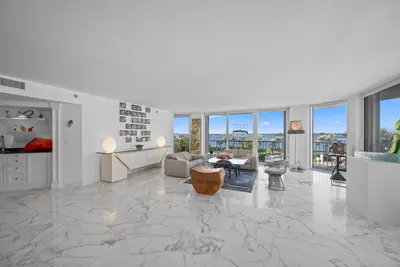 3170 S Ocean Boulevard 305s, Palm Beach – Condominium for sale
