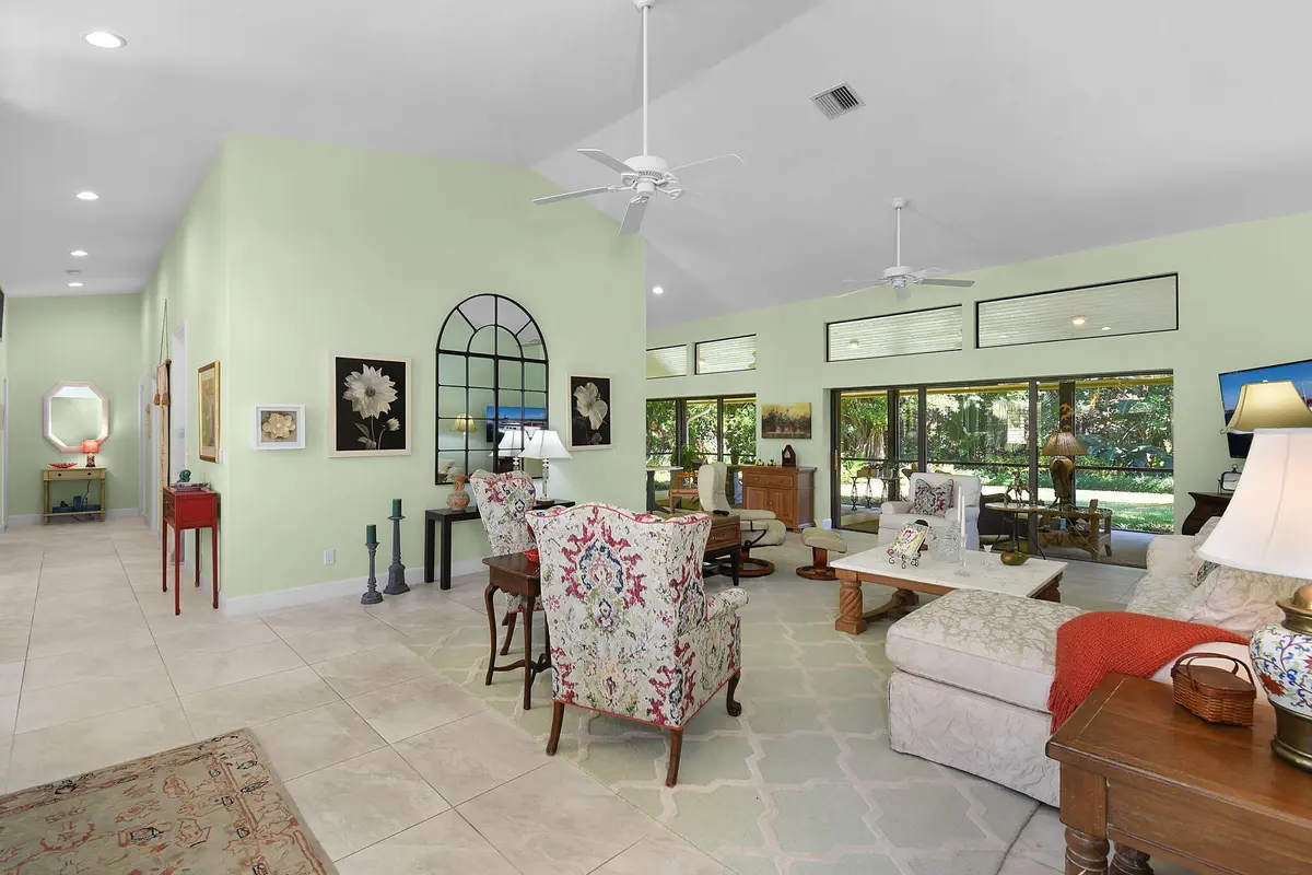 17-web-or-mls-500_0422 at 6111 SE Winged Foot Drive, Stuart