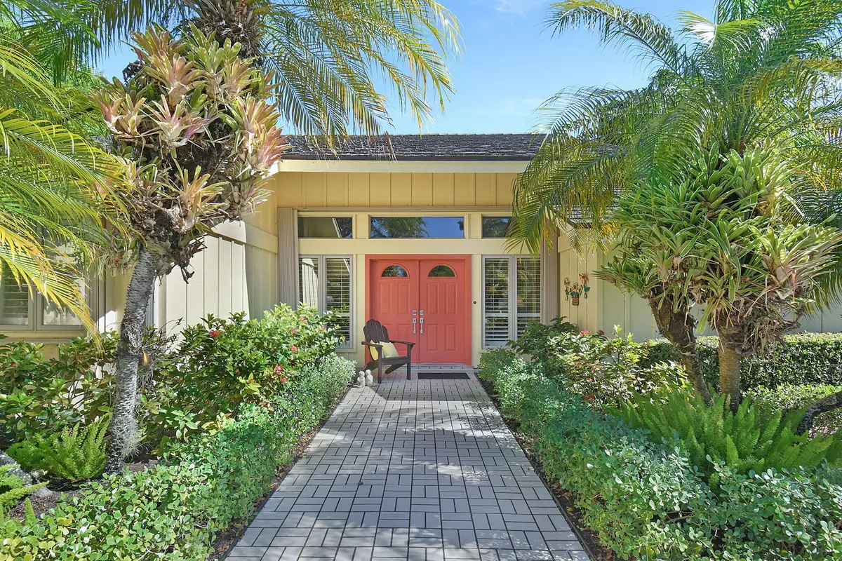 6-web-or-mls-500_0232 at 6111 SE Winged Foot Drive, Stuart