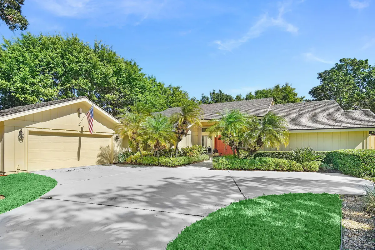 4-web-or-mls-500_0230 copy at 6111 SE Winged Foot Drive, Stuart