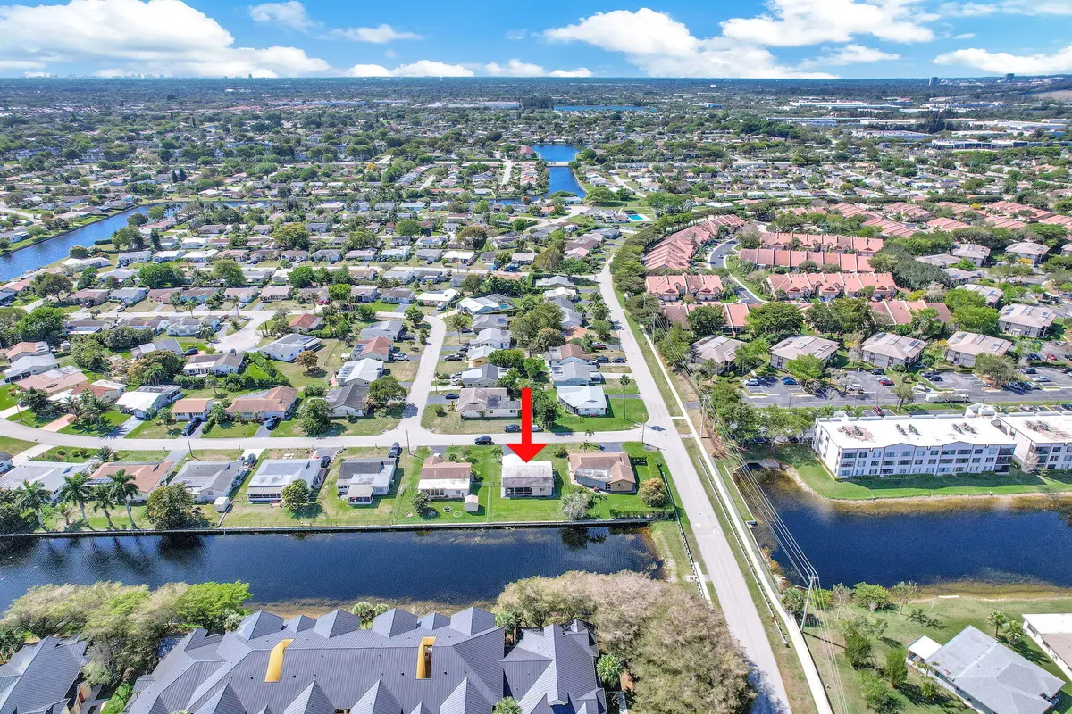 7-web-or-mls-DJI_0085 - copia at 9603 NW 74th Court, Tamarac