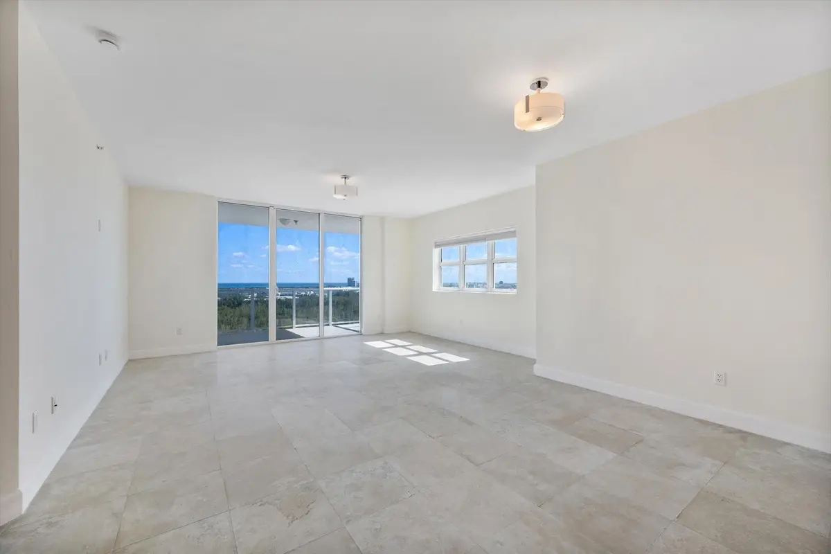 Photo 4 at 15051 Royal Oaks Lane 2106, North Miami