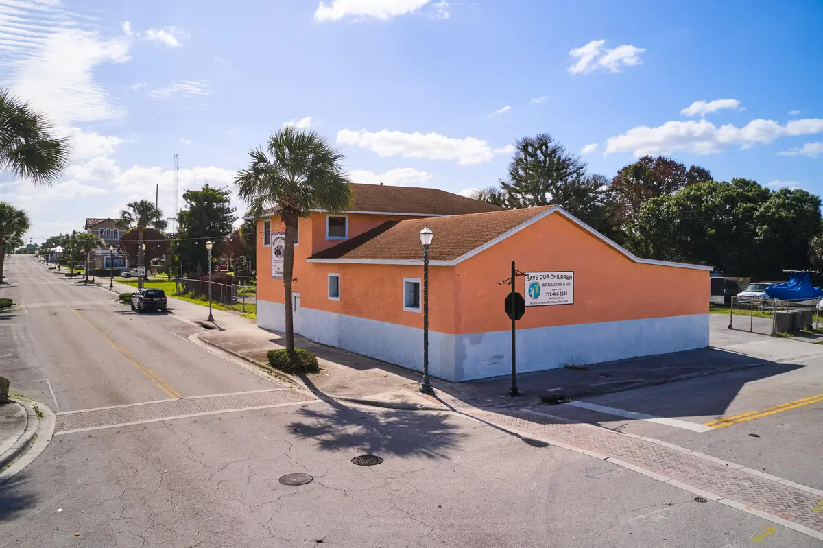 DJI_0161 at 464 N 9th Street, Fort Pierce