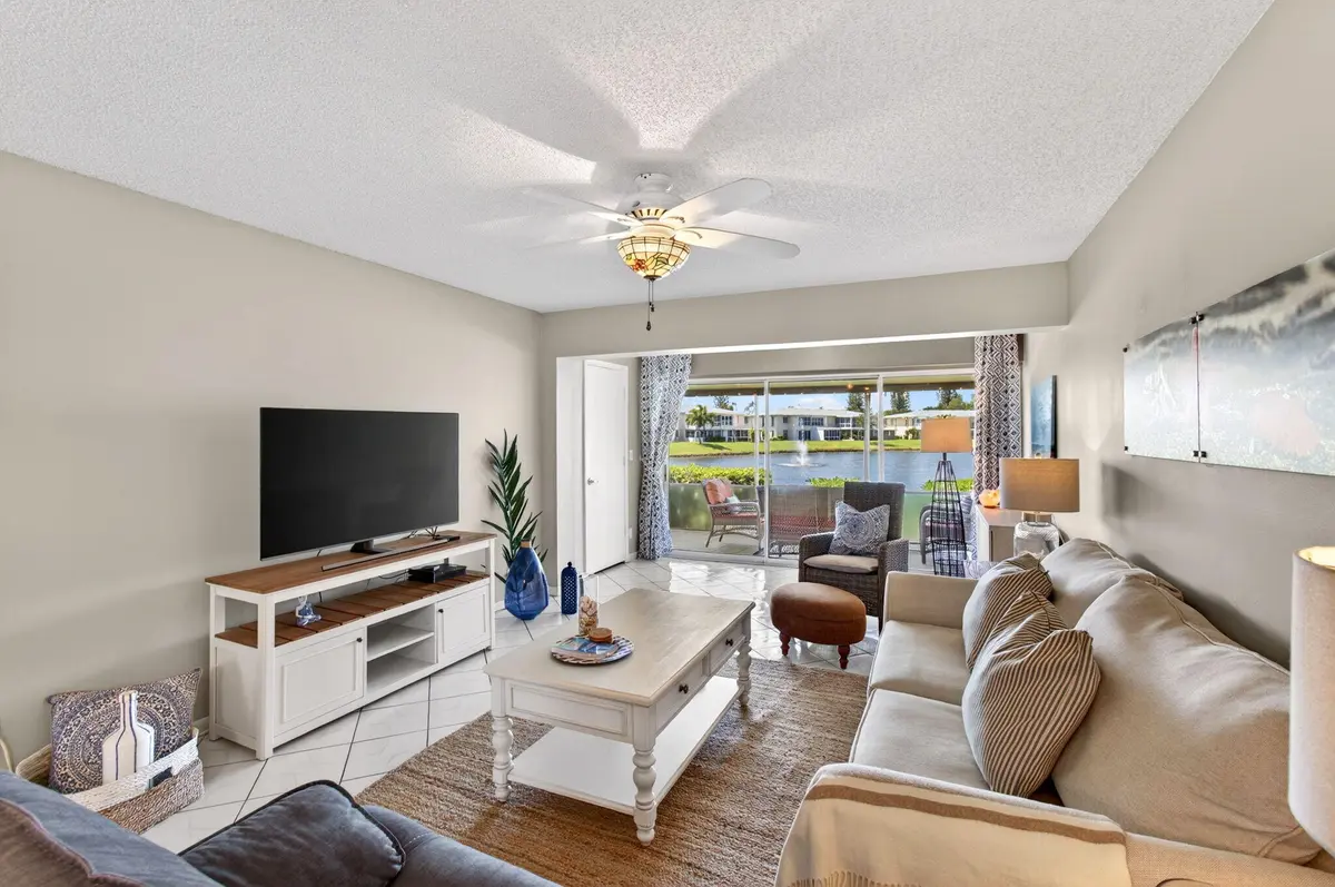 13-web-or-mls-DSC_7404 at 1835 NW 13th Street 103, Delray Beach