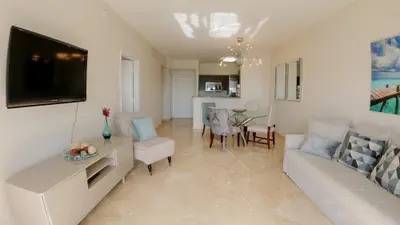 550 Okeechobee Boulevard 1721, West Palm Beach – sold