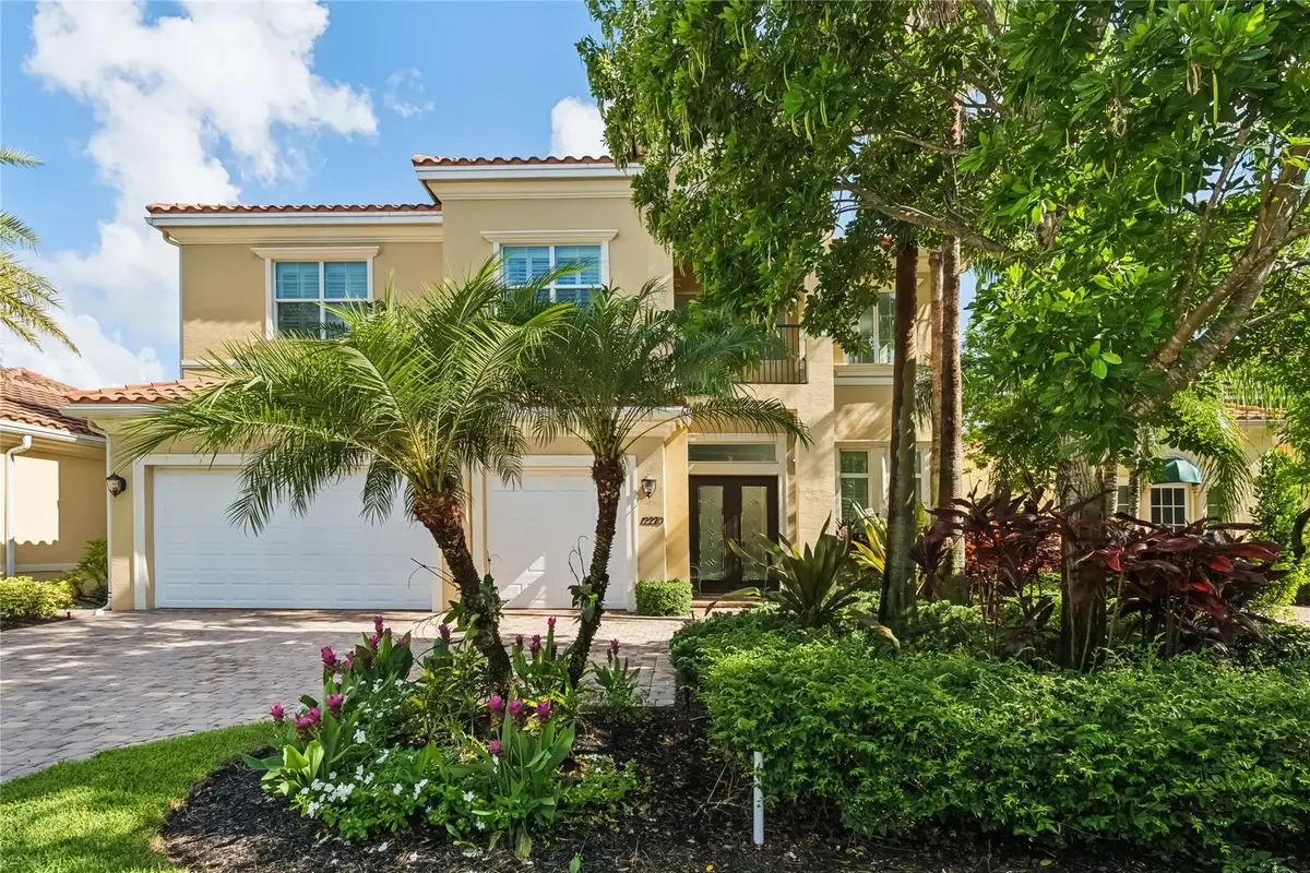 Photo 2 at 12270 Sunnydale Drive, Wellington