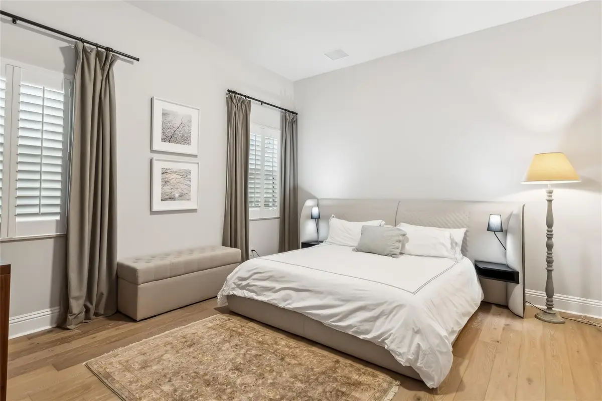 Photo 8 at 12270 Sunnydale Drive, Wellington