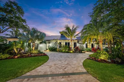 942 Pompano Drive, Jupiter – Single Family Residence for sale