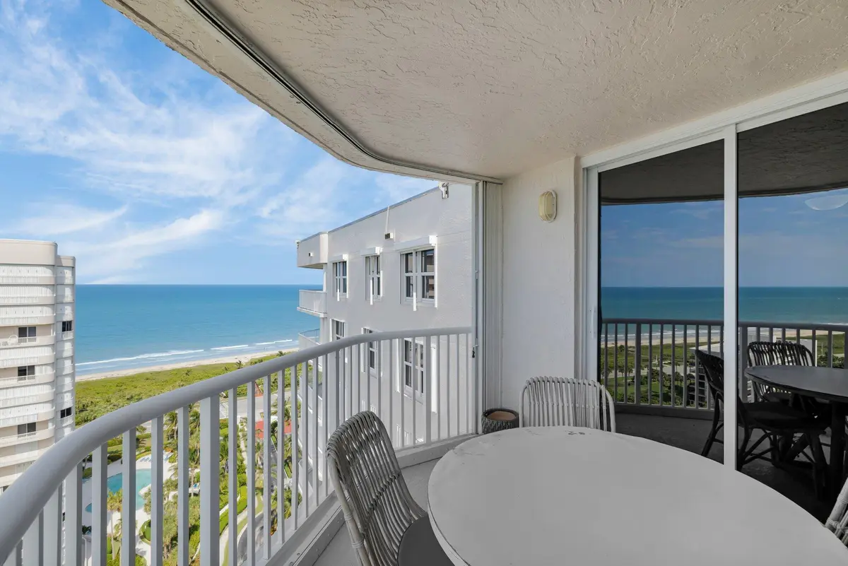 44-web-or-mls-3A5A2493 at 5049 N Hwy A1a 1905, Hutchinson Island