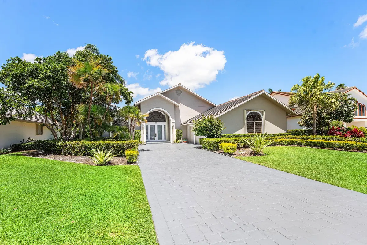 Front of the home at 6415 Brandon Street, Palm Beach Gardens