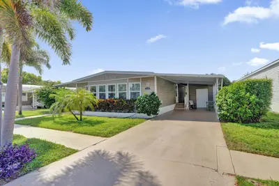 120 NW 53rd Place, Pompano Beach – Manufactured Home for sale