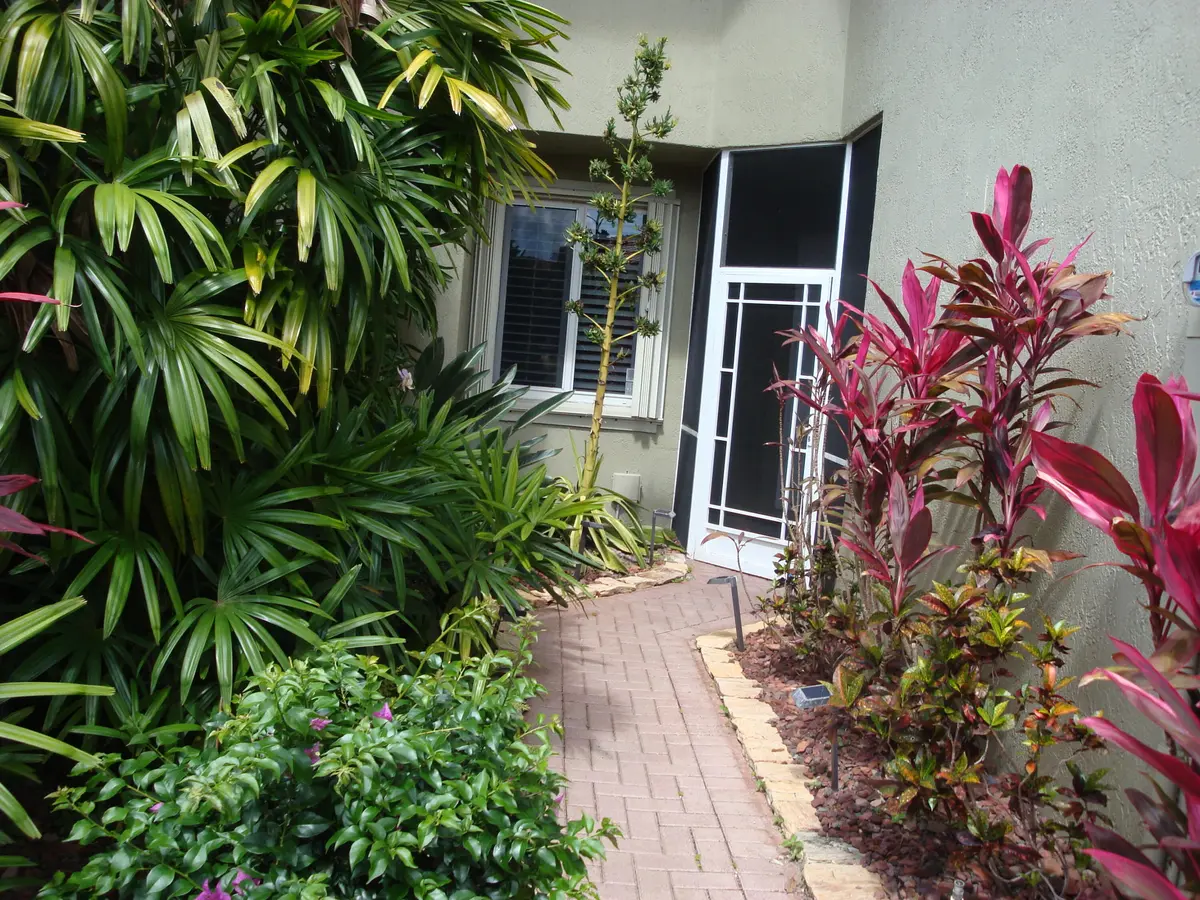 WALKWAY at 5736 NW 127th Terrace, Coral Springs