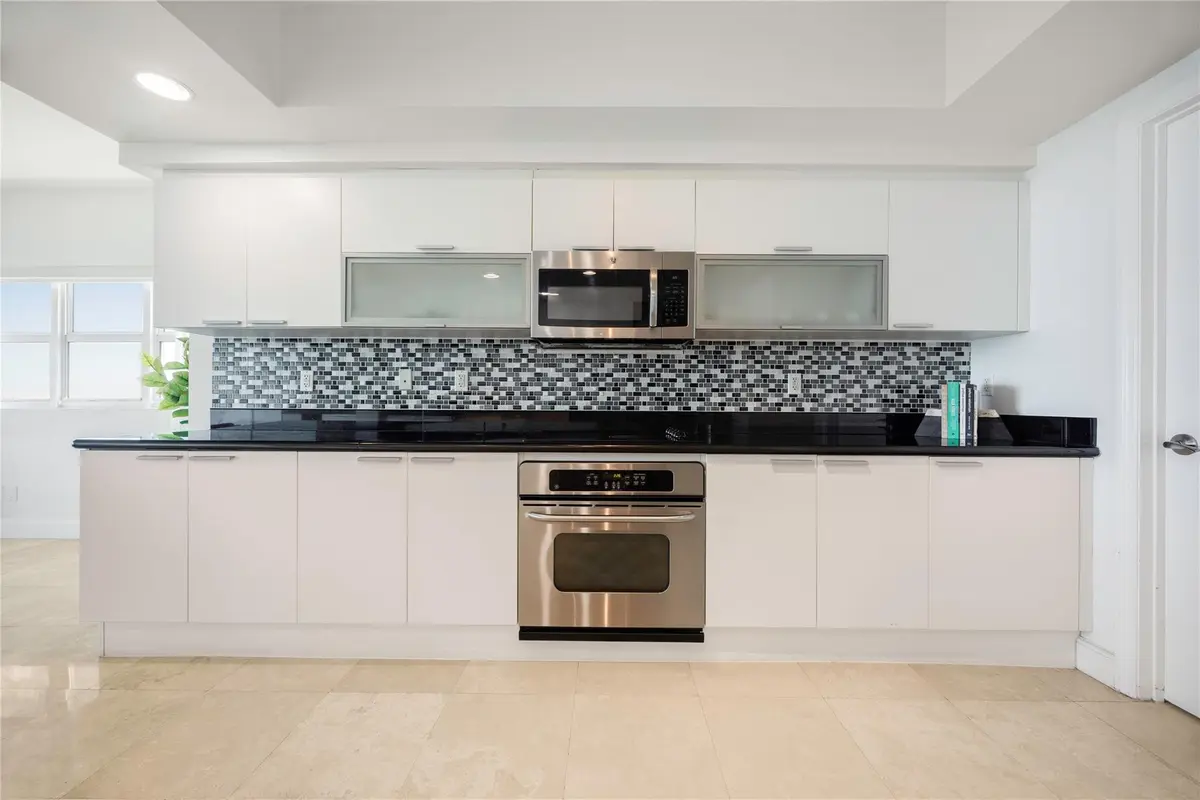 Photo 6 at 14951 Royal Oaks Lane 1109, North Miami