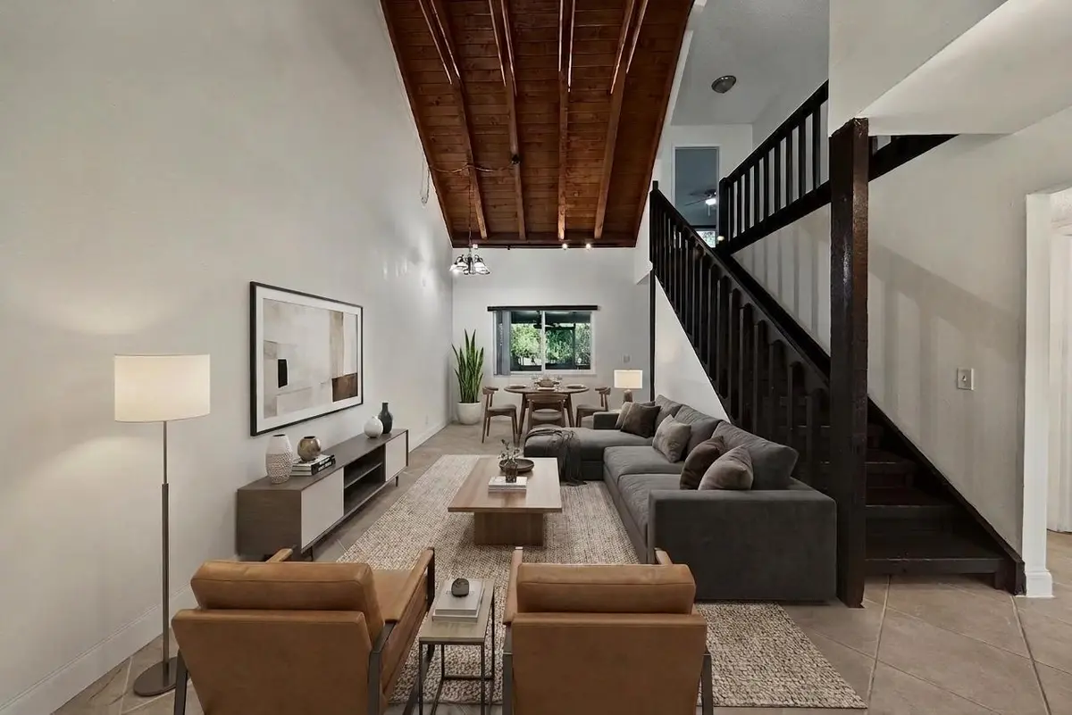 smith-5 staged at 191 NE 6th Court, Dania Beach