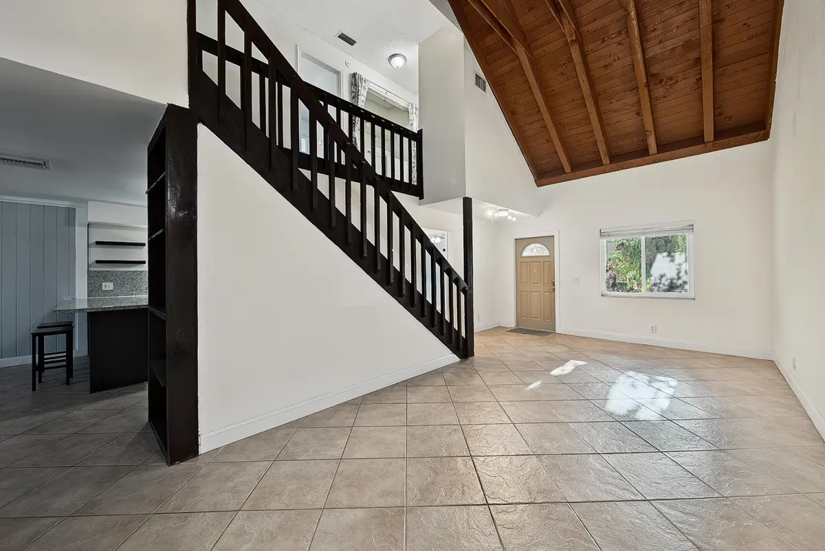 smith-7 at 191 NE 6th Court, Dania Beach