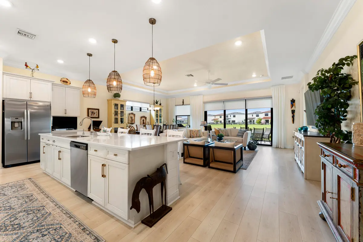 16148 Key Biscayne Lane, Westlake, FL – photo 5