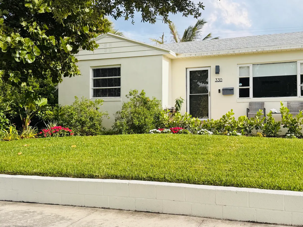 Front at 330 Nathan Hale Road, West Palm Beach