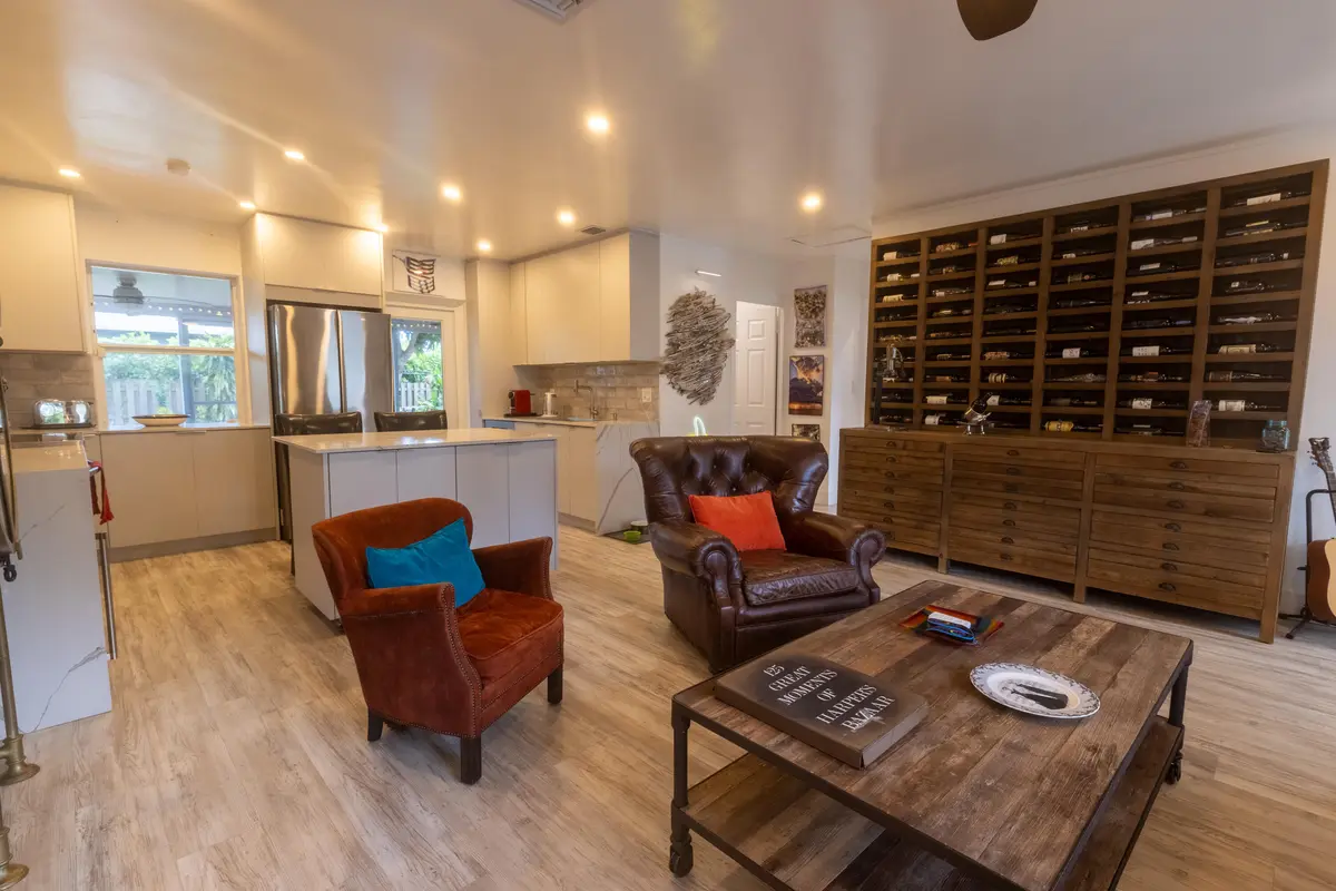 5O7A0031-HDR at 2800 NE 1st Avenue, Wilton Manors