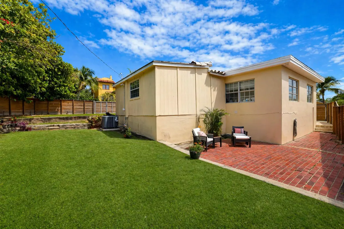 Back Exposure - 901 39th Street, WPB at 901 39th Street, West Palm Beach