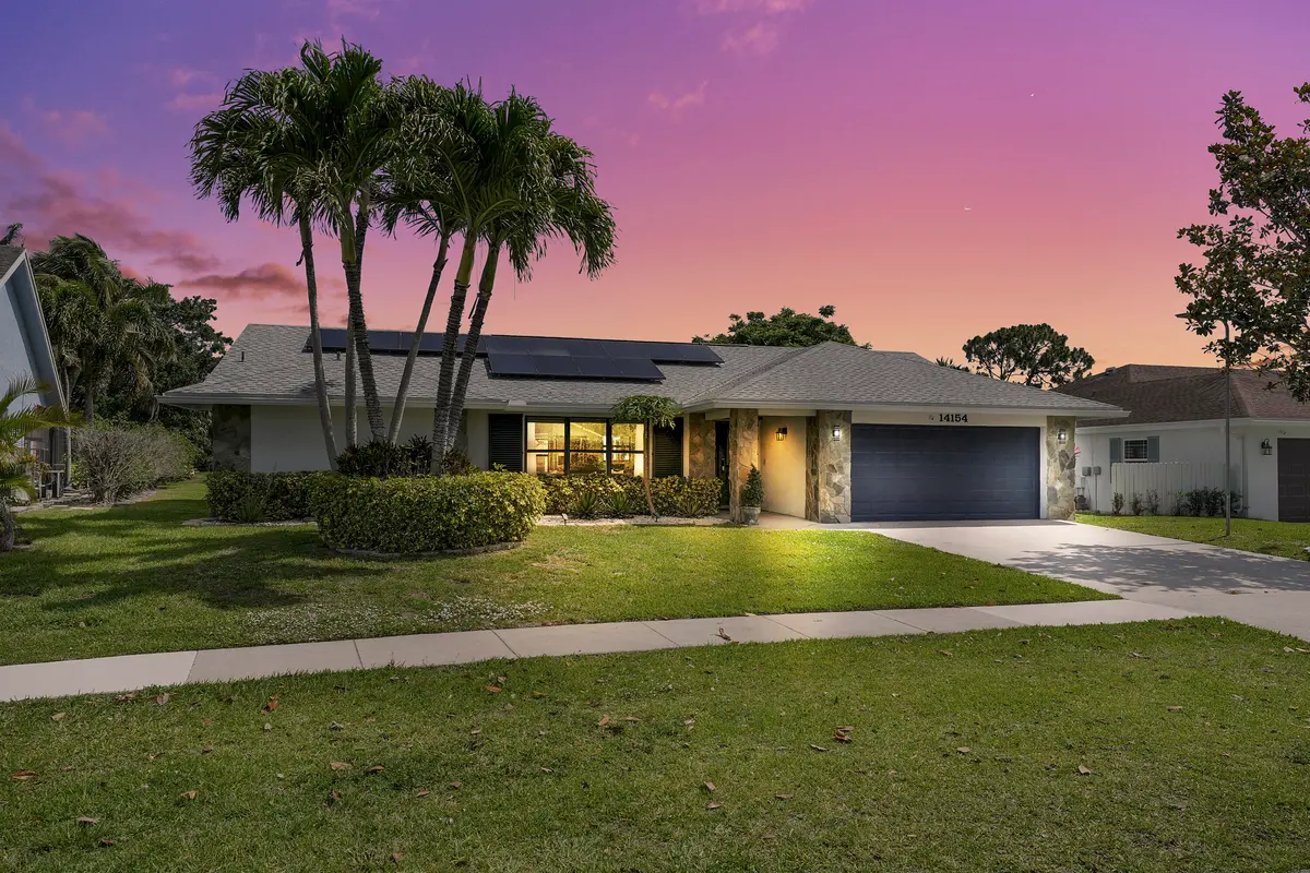Fake Twilight -2 at 14154 Aster Avenue, Wellington