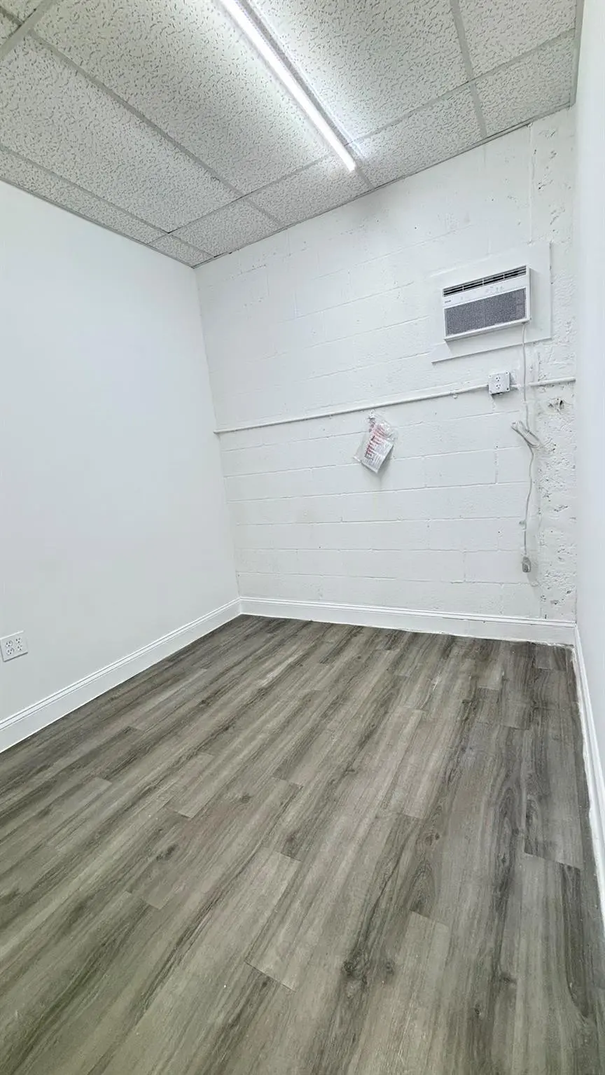 Photo 3 at 1721 Donna Road 05a, West Palm Beach