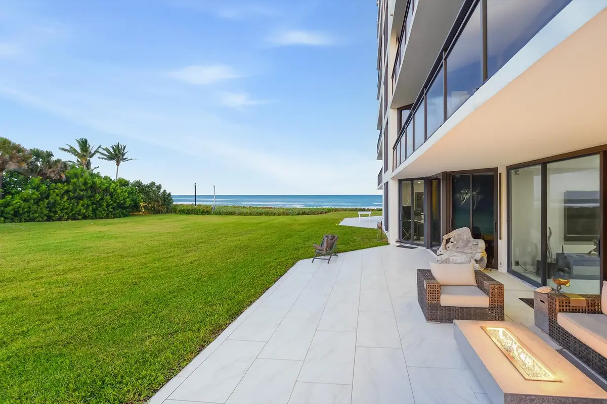 2-2002 at 3100 S Ocean Boulevard 105n, Palm Beach