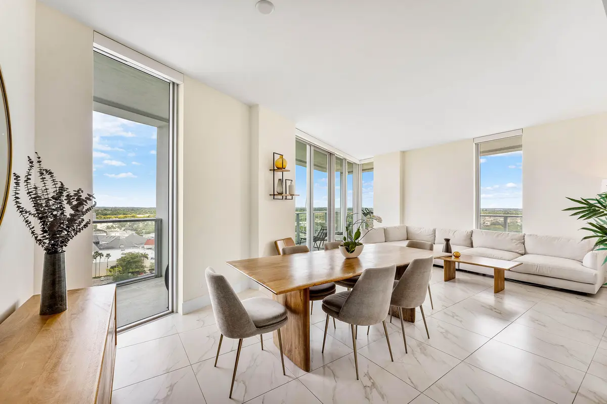 1509 7 at 2000 Metropica Way 1509, Sunrise
