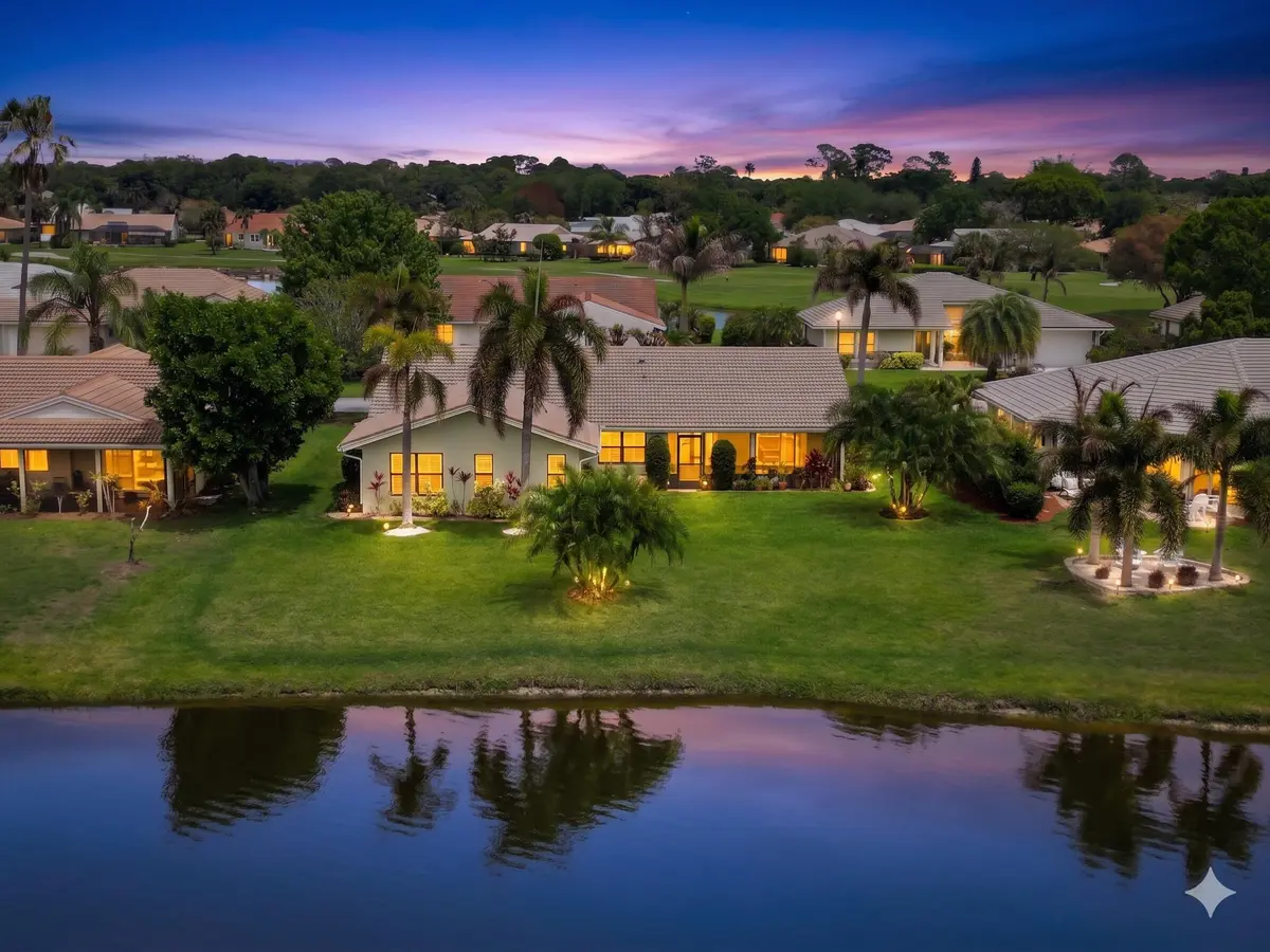 Dusk Photo back_2306 SW Creekside_Gemini at 2306 SW Creekside Drive, Palm City