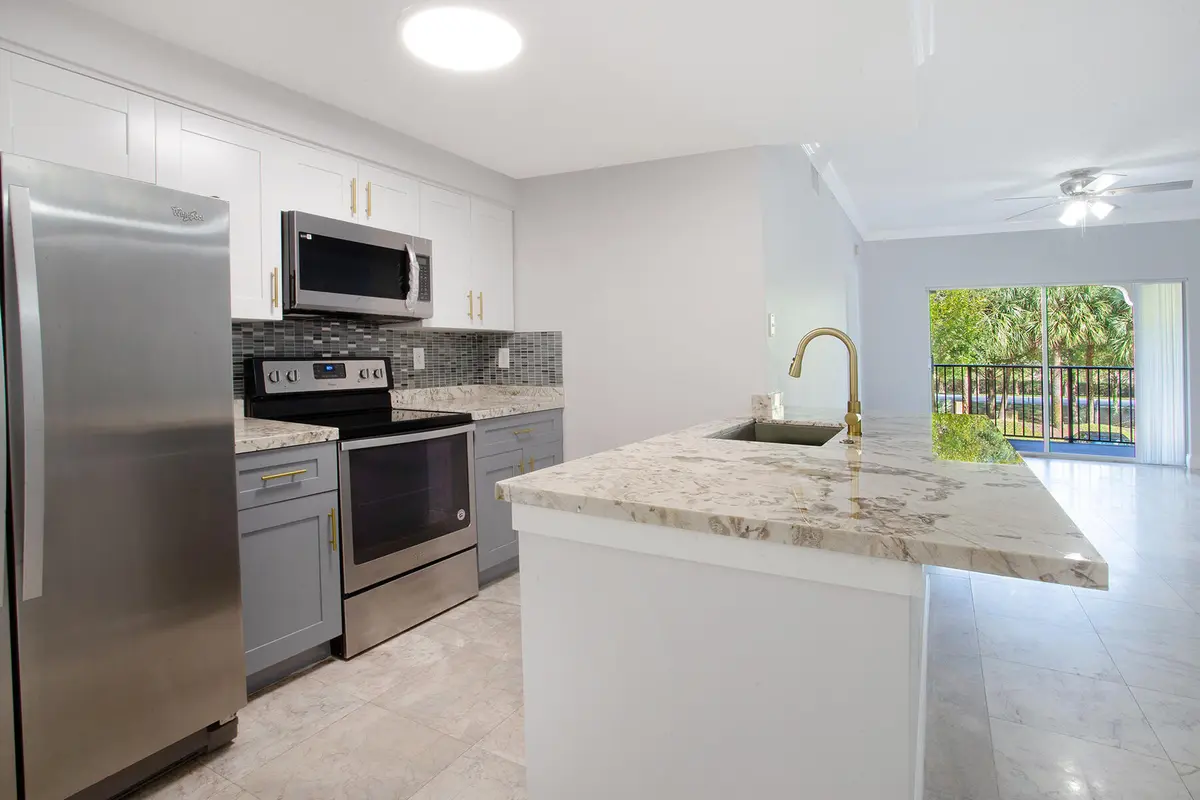real-estate-008 at 5860 W Sample Road 204, Coral Springs