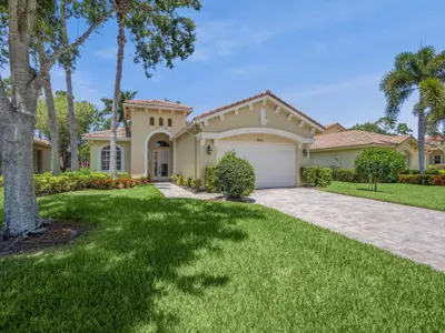 8901 Champions Way, Port St. Lucie – sold