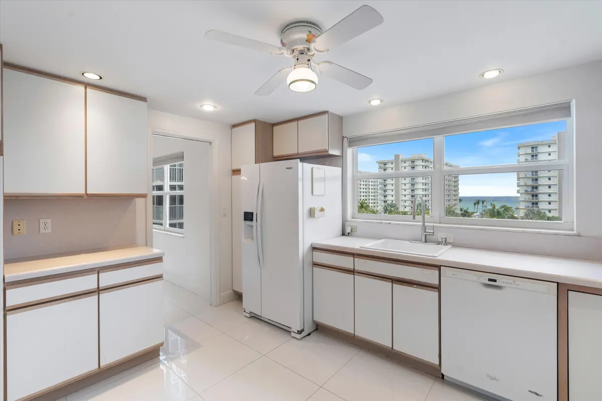 08-3300 S Ocean Blvd #617 Highland Beach at 3300 S Ocean Boulevard 617-c, Highland Beach