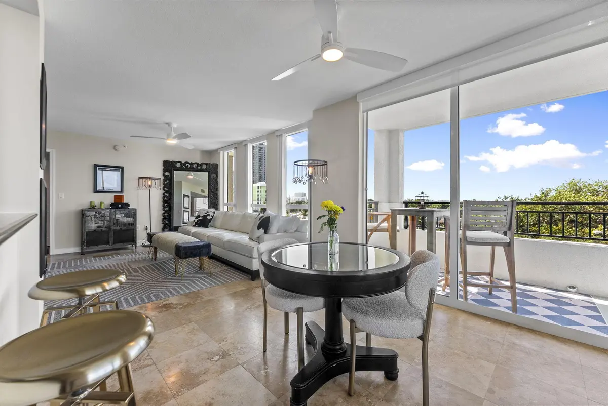 14-web-or-mls-DSC05175 at 600 W Las Olas Boulevard 502s, Fort Lauderdale