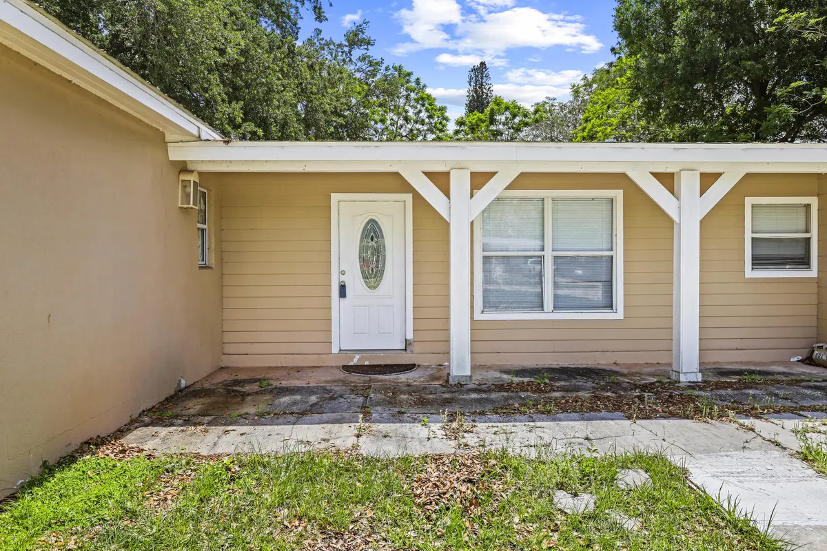 5_img_0020 at 180 SE Serenata Court, Port St. Lucie