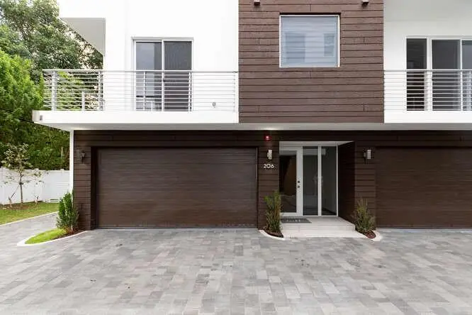 Photo 3 at 700 NE 14th Avenue 206, Fort Lauderdale