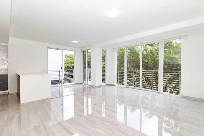 Photo 6 at 700 NE 14th Avenue 206, Fort Lauderdale