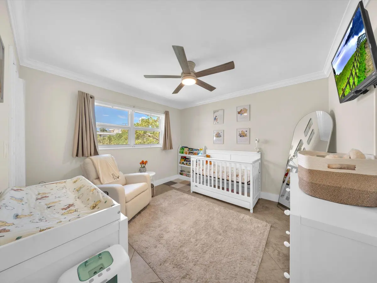 Guest Bedroom at 1461 S Ocean Boulevard 218, Lauderdale-By-The-Sea