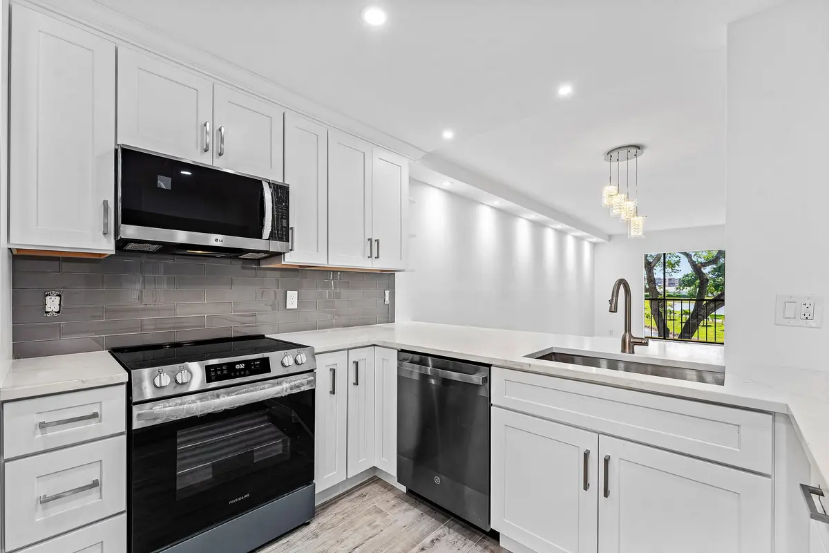 007-7192HuntingtonLane-DelrayBeach-FL-33 at 7192 Huntington Lane 208, Delray Beach