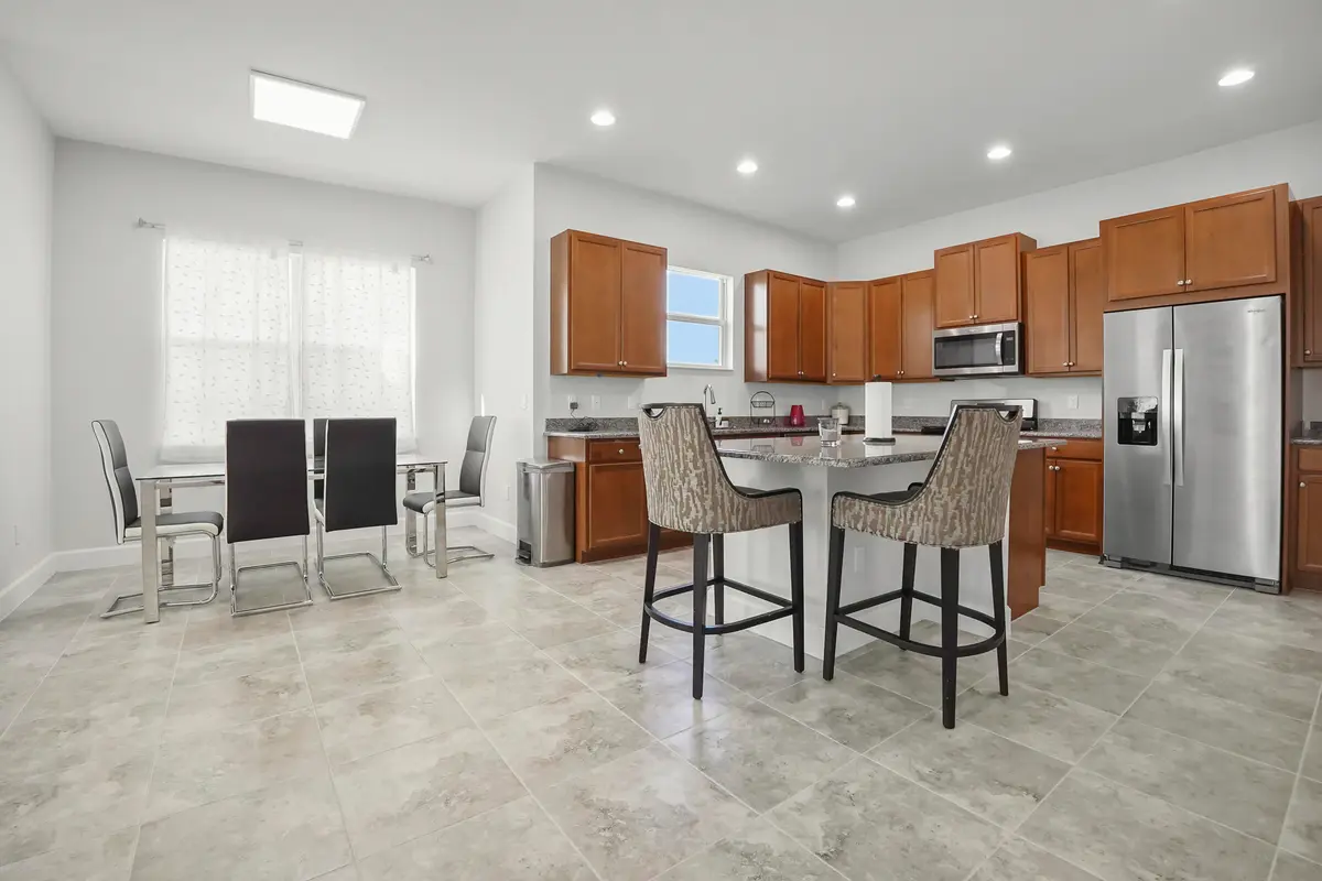 12 Kitchen 03 at 5236 Liberty Lane, Westlake
